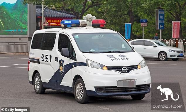 Perth Street is now imitating Chinese police cars, with Chinese 'public security'