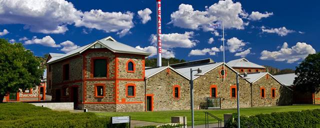Wine tasting tours to Australia, what are the wineries worth visiting in Australia?