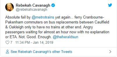 The train line of Melbourne Monash University is broken, and tens of thousands of people have been stuck all night.