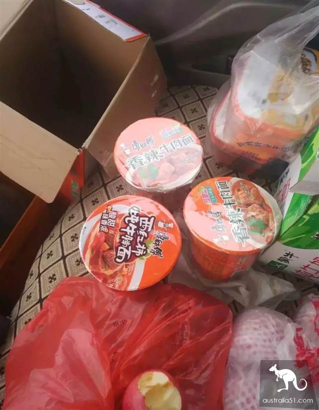 因为一张湖北牌照，他被迫在高速上游荡了7天