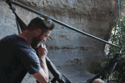 There is a cave shelter in Sydney, Australia, which is full of 10 months a yea