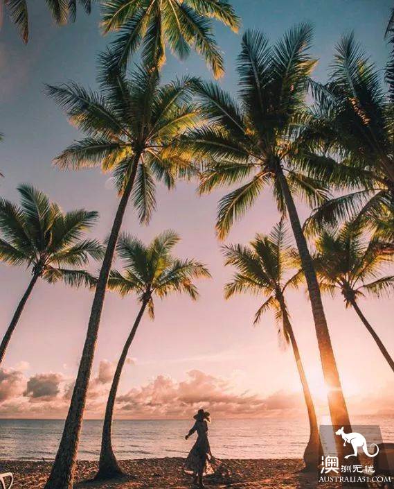 Australia's 6 most beautiful 'road travel' routes, let you play as you walk