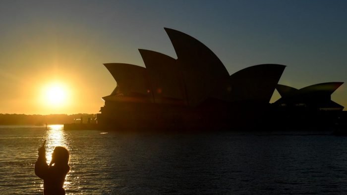 [530C5499-2ED4-8787-FF75-8D0B8D1B5456]