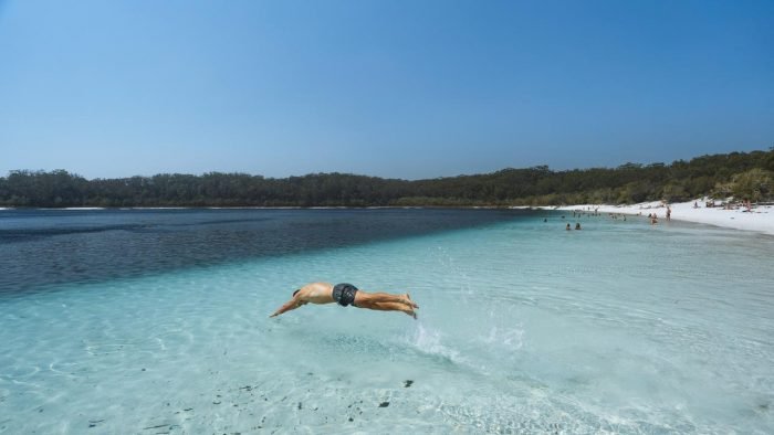 [530C5499-2ED4-8787-FF75-8D0B8D1B5456]