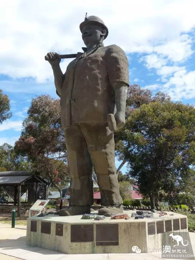 Inventory, Australia's 'giants.'