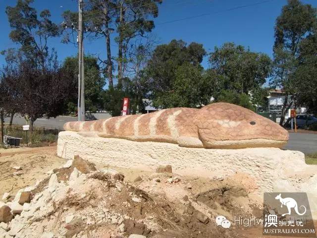 Inventory, Australia's 'giants.'