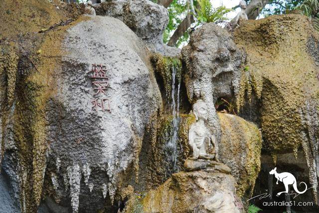 The strangest attractions of Thai temples, mixing the eight immortals with ninja tortoises, are messy for Chinese tourists