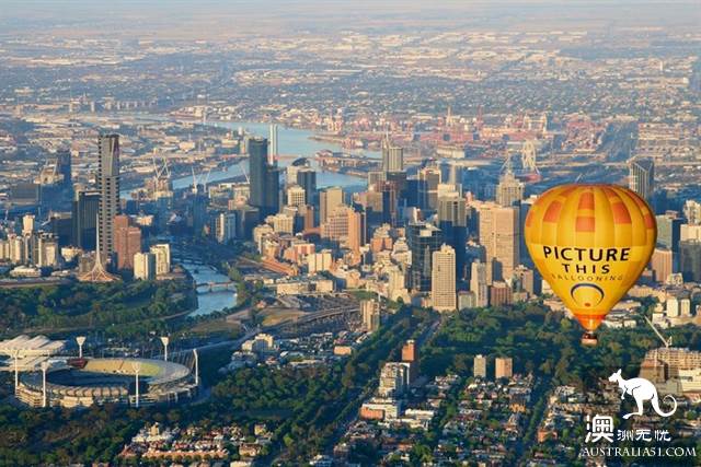 Which of the Australian hot air balloons is chosen? if you want to 'heaven', just look at it.