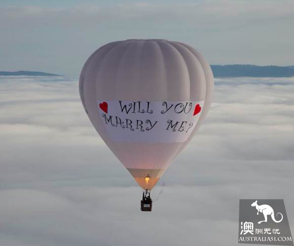 Which of the Australian hot air balloons is chosen? if you want to 'heaven', just look at it.
