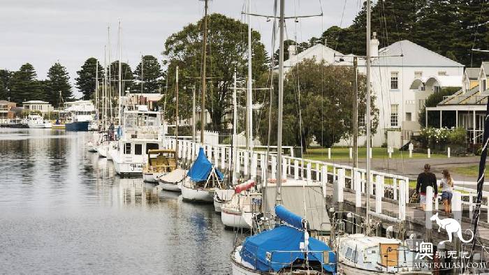 Victoria Xiannu Port has been named Australia's best town of the year. Go and play.