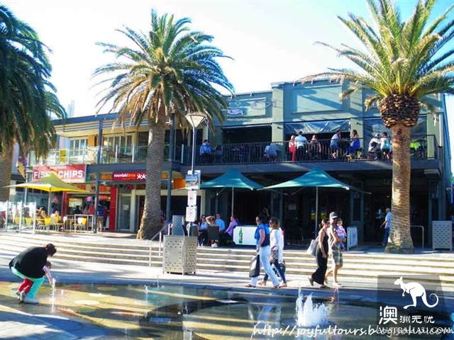 Adelaide, Australia, Super famous Glenelg Beach
