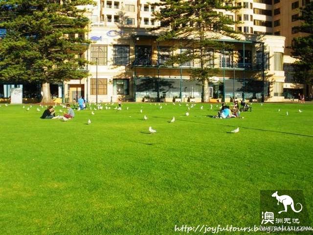 Adelaide, Australia, Super famous Glenelg Beach
