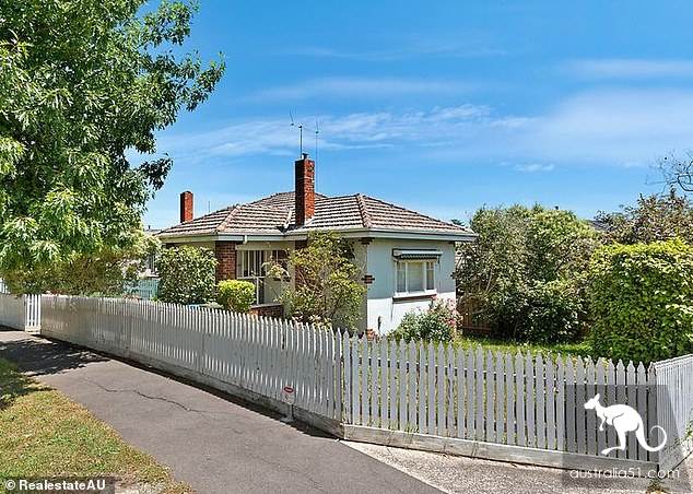 Before you buy it! Prices in Australia's big cities rise by at least 100,000 next year