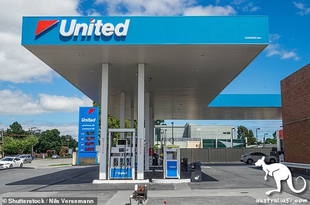 Hand disinfectant is sold at gas station because alcohol concentration is not up to standard