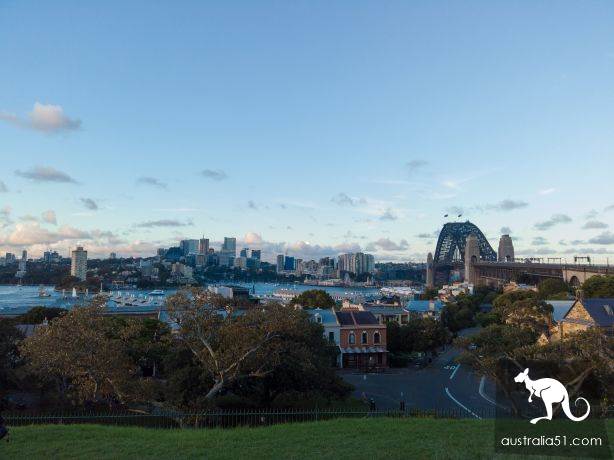 The Chinese buyer's interest in the purchase of the house is reduced, the scale or the scale is 2/3
