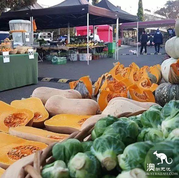 Melbourne-Local just found out that Market, has the freshest and cheapest fruits and vegetables hidden in it.