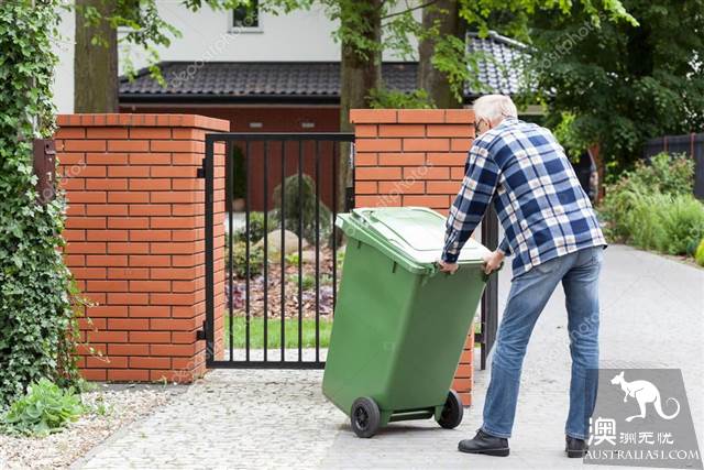 Australian domestic waste classification and recycling strategy: waste electrical appliances, plastic bottles. How do you throw it? you'll see it.
