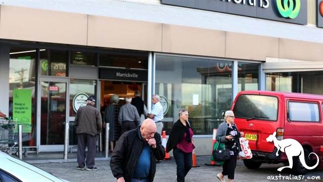 Is Easter supermarket open? Open hours at a glance