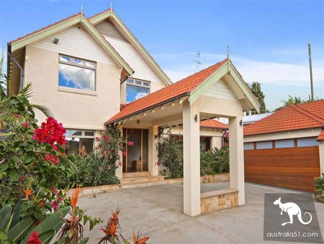 The name of the Sydney House under the name of the Hong Kong businessman is in 1945, and finally the deal
