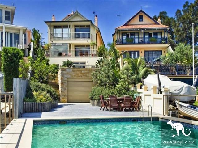 The name of the Sydney House under the name of the Hong Kong businessman is in 1945, and finally the deal