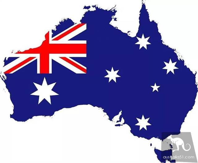 How to travel around Australia gracefully? The Greyhound bus Survival Guide you deserve.