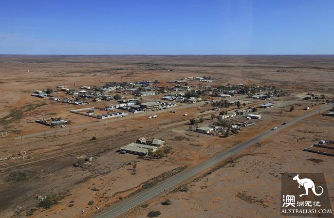 A Survival Guide for Australia's Inland RV self-driving Expedition