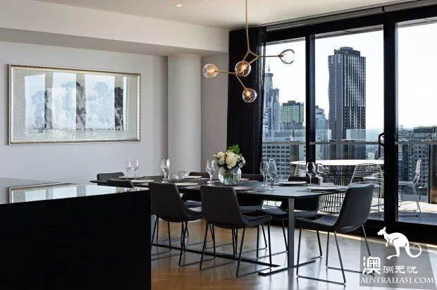 Australia's expensive 10 hotel suites, how many minutes can your salary stay?