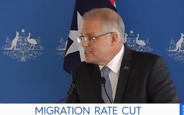 Today! It's a broken day for countless people to emigrate! Australia's immigration quota has been cut by 300, 000, confirmed!