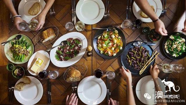 Melbourne Saint Kitts (St Kilda) the strongest food and drink fun introduction