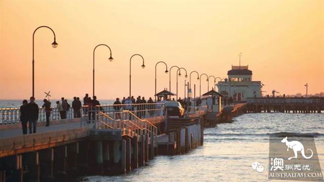 Melbourne Saint Kitts (St Kilda) the strongest food and drink fun introduction