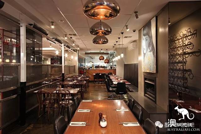 Melbourne Saint Kitts (St Kilda) the strongest food and drink fun introduction