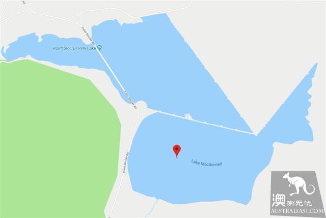Cry! South Australia actually has a 'watermelon avenue'? Lake McDonnell, full of teenage Ins!