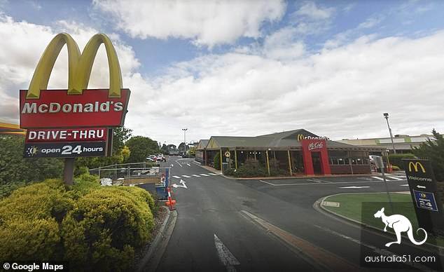 Melbourne police officers were attacked on patrol in the early hours of the morning, and the police car was hit by shoot.