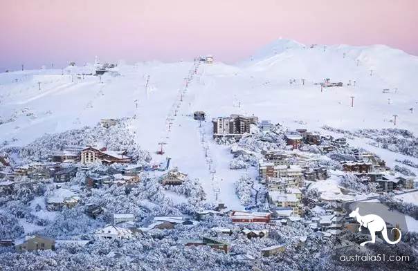 Melbourne around the snowy mountains play a great introduction, ready to work snowy mountains to evaluate food and beverage accommodation! After reading this, you're a good skier.