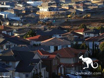 House prices around West Sydney Airport plummeted by more than 10%, and the culprit was noise