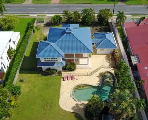 凯恩斯凯瓦拉海滩热带度假屋（Cairns Kewarra Beach Tropical Holiday Home）