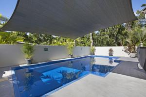 热带泳池私人度假屋（Tropical private holiday house with pool）