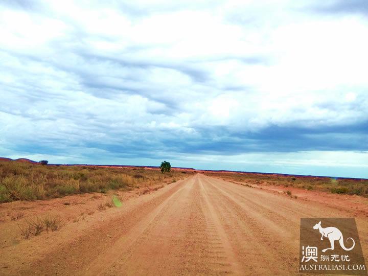 Underground city Kuberpedi (Coober Pedy) 3-day treasure hunt
