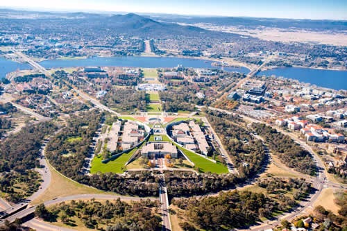 Blind Post: Which city is the capital of Australia? What's so funny?
