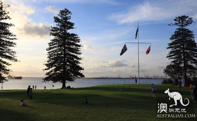 Sydney Botany Bay: Australia is found here