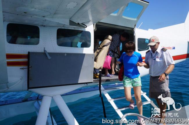 I want to go to the Great Barrier Reef to see the heart reef, Airlie Beach. This place needs to be remembered.