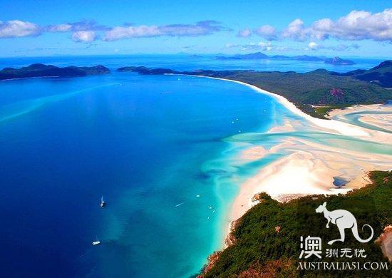 In 2017, Australia's five most beautiful beaches, White Paradise Beach, View Pacific Holiday Apartments, Nusa main Beach and Manley Beach were on the list.