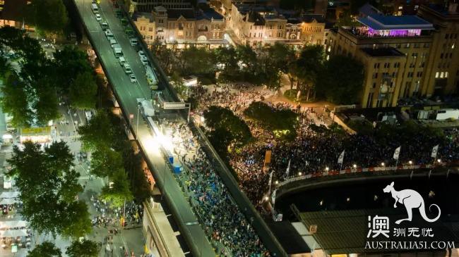 Sydney fireworks exploded at 9: 00! Thousands evacuate! Zero rainbow fireworks shock the world! Australian Chinese play mahjong to take the lead in the New year's New year! Take a look at the atlas first!