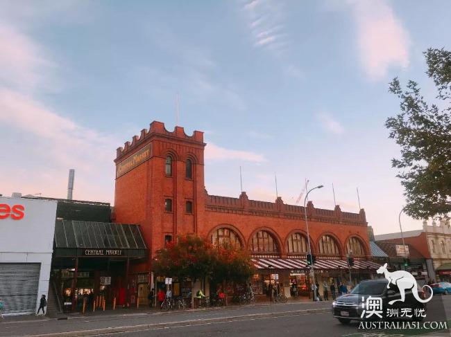 Adelaide: a city that can travel in 20 minutes but never gets tired of it