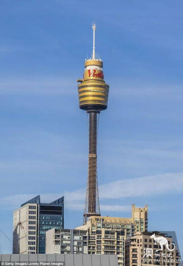 Burst! A woman was killed this afternoon while falling from the Skywalk tourism project in Sydney