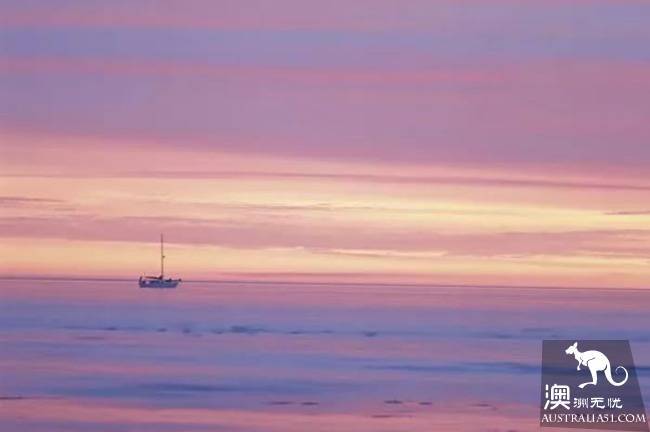 Australia's 9 most stunning minority islands, while there is no fire to hide!