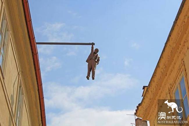 How many of the 20 most interesting sculptures in the world have you seen?