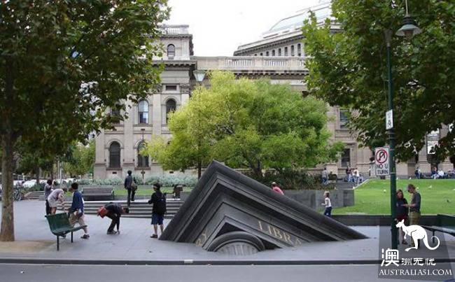 How many of the 20 most interesting sculptures in the world have you seen?
