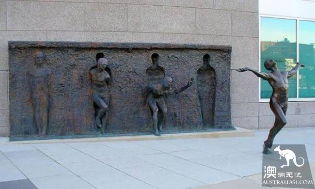 How many of the 20 most interesting sculptures in the world have you seen?