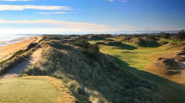No. 1 public stadium in Australia: Bampogoo dunes Barnbougle Dunes Golf